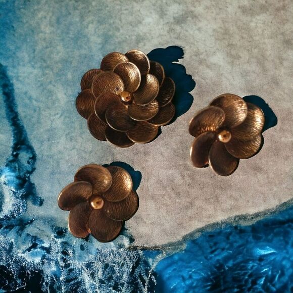 Demi Parure Earrings Brooch Set Vtg Copper Floral 50s 60s Daisy Estate MCM Retro - Picture 1 of 16